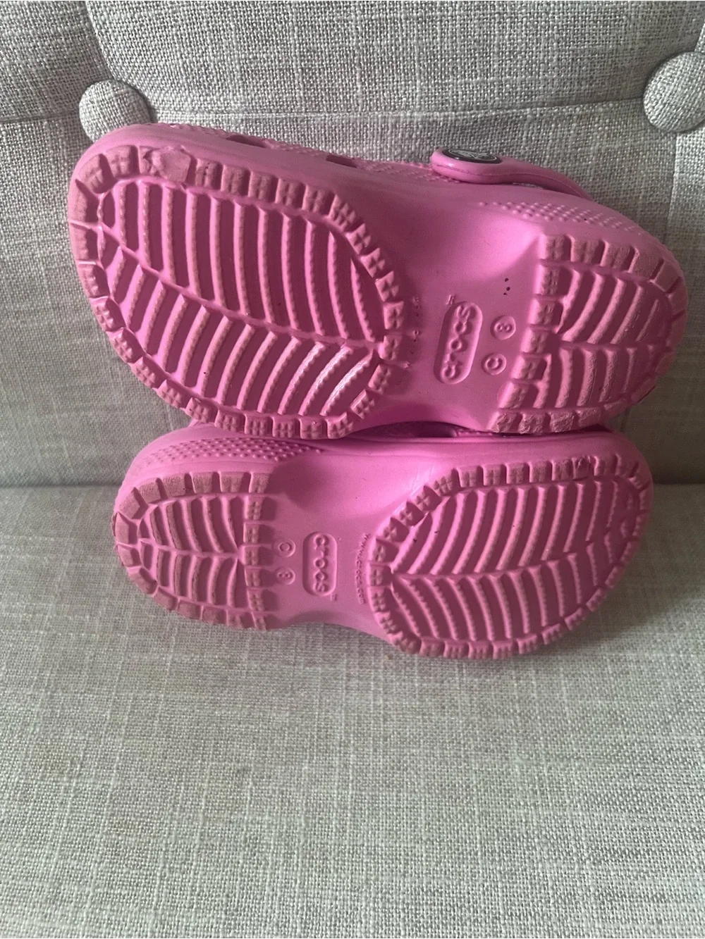 CROCS Kids Girls Pink logo mule Clogs w/strap, size 8